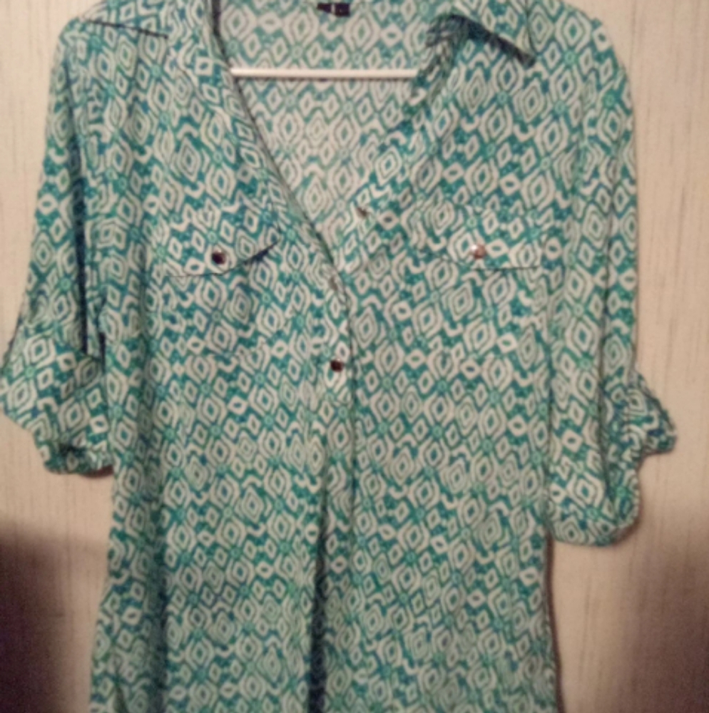 Blouse bundle - Picture 2 of 6